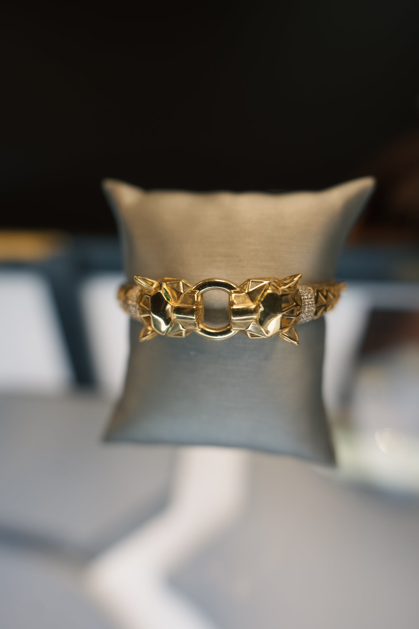 10kt Panther Bangle Bracelet