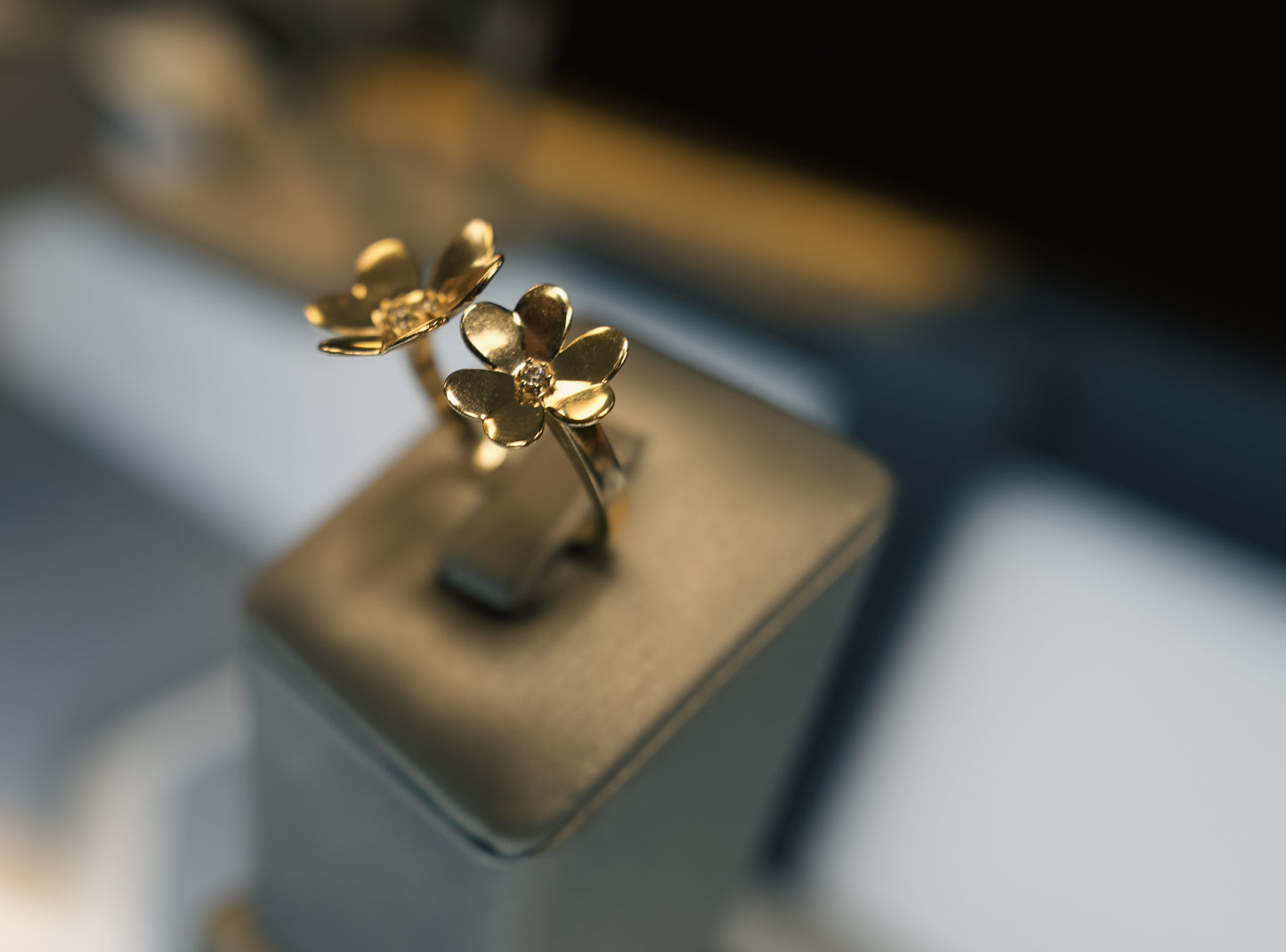 10kt Double Daisy Ring (2)