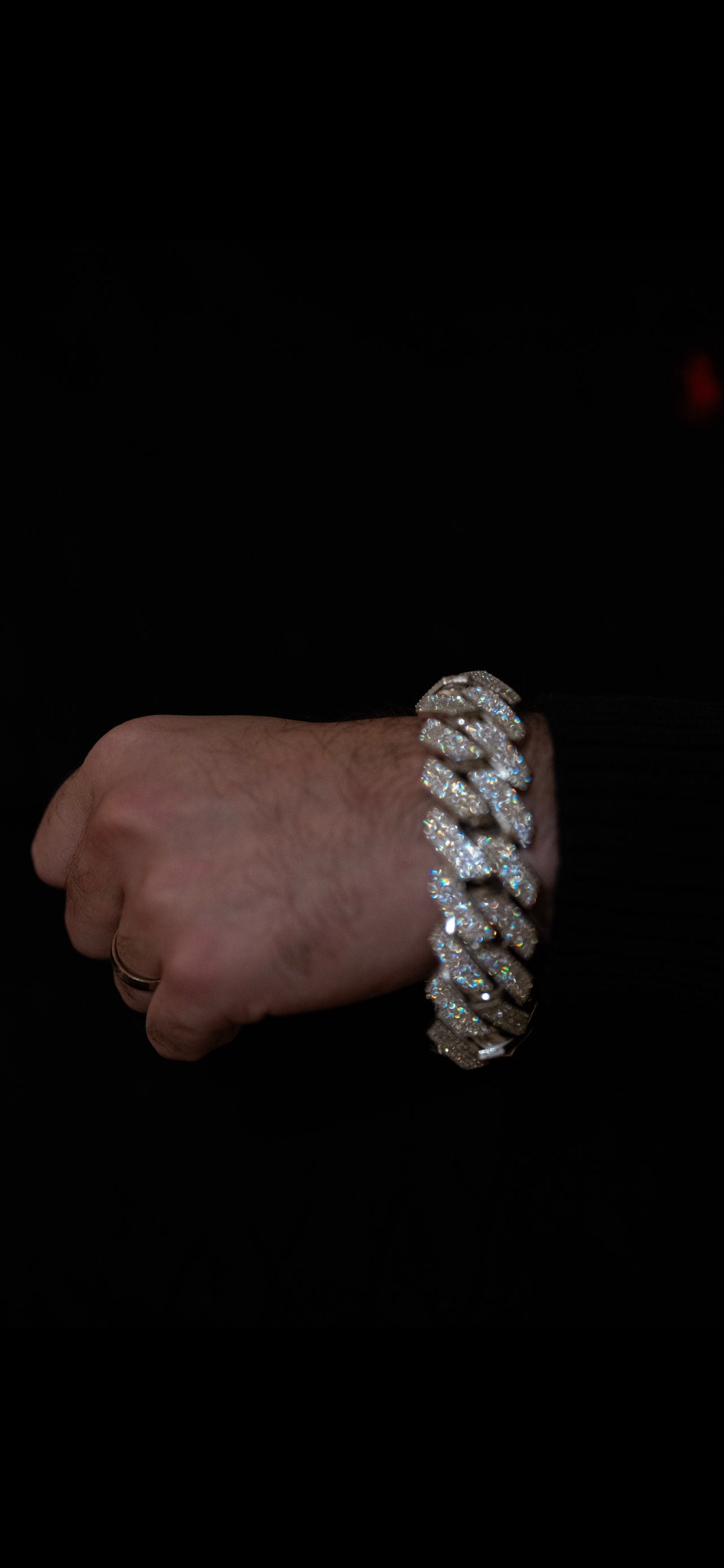 25MM Cuban Link Bracelet (White/Silver + Moissanite)