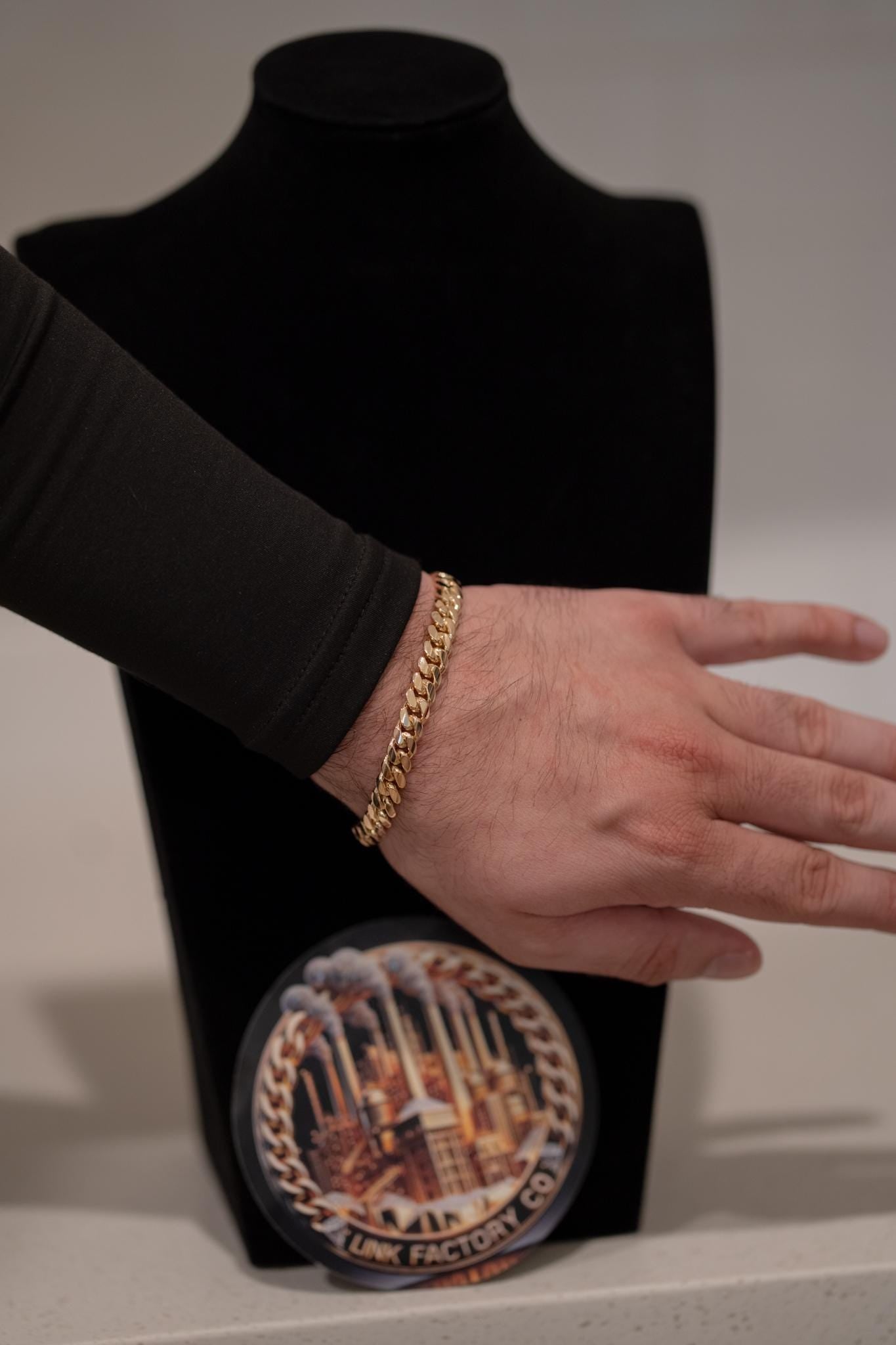 8MM 8” Cuban Link Bracelet – Gold over Silver with Moissanite Lock