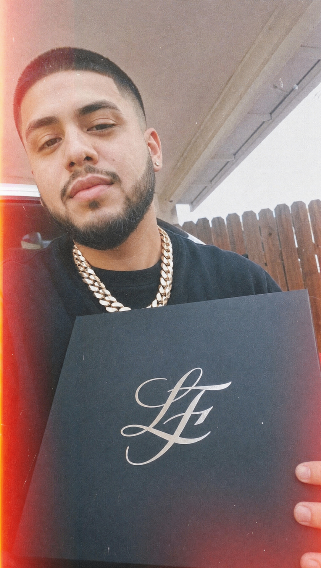 D. Reeves wearing LINKFACTORYCO