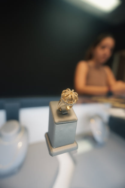 10kt Crown Pillow Ring