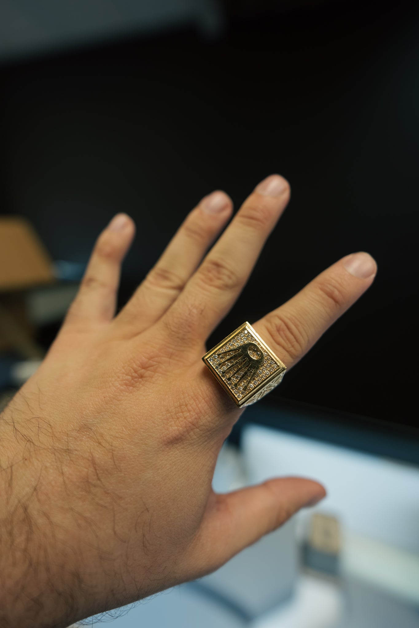 10kt 'Rolex' Crown Ring