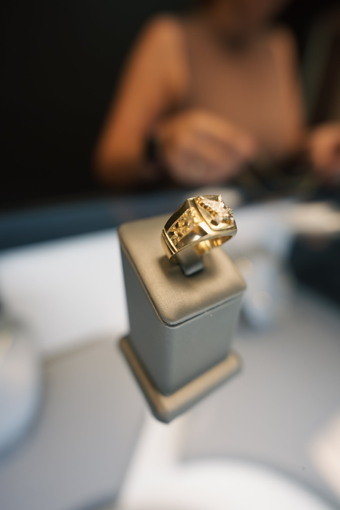 10kt Eagle Nugget Ring