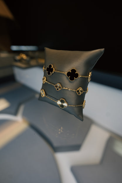 10kt Gold Clover Bracelet