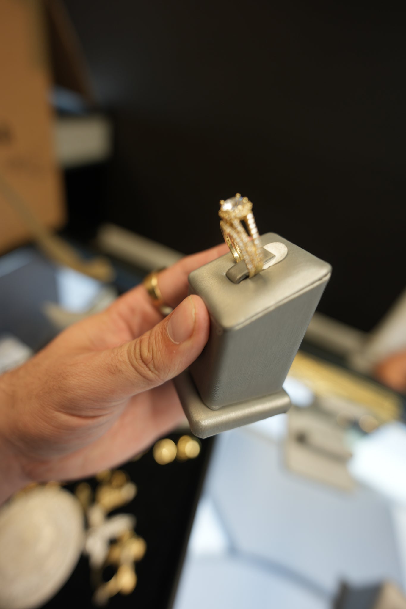 10kt Two-Piece Engagement Ring Set