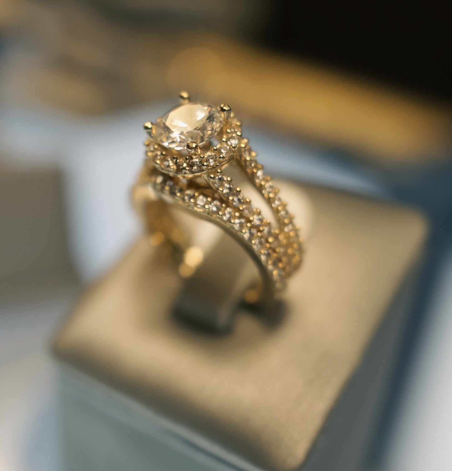 10kt Two-Piece Engagement Ring Set