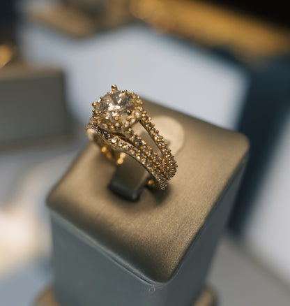 10kt Two-Piece Engagement Ring Set