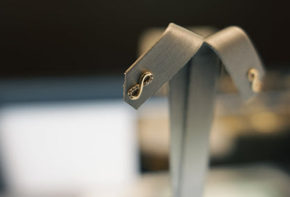 10kt Infinity Earrings