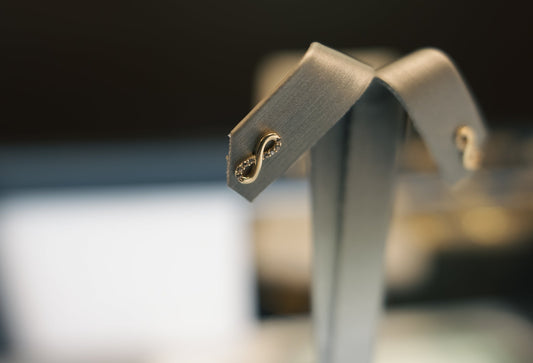 10kt Infinity Earrings