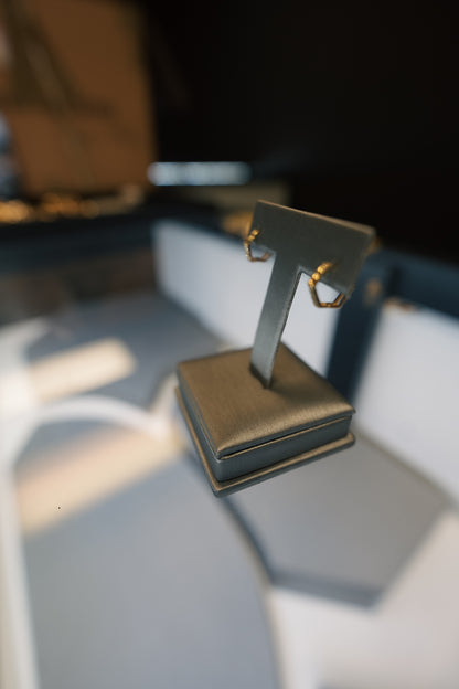 10kt Dainty Hoop Earrings