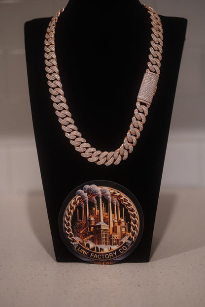 18MM 22” Cuban Link Chain – Pavé + VVS1 Moissanite (Rose Gold over Silver)