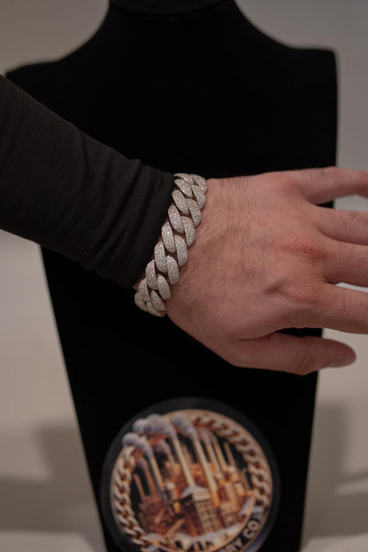 18MM 8” Cuban Link Bracelet – Mosaic Set VVS1 Moissanite (White Gold over Silver)