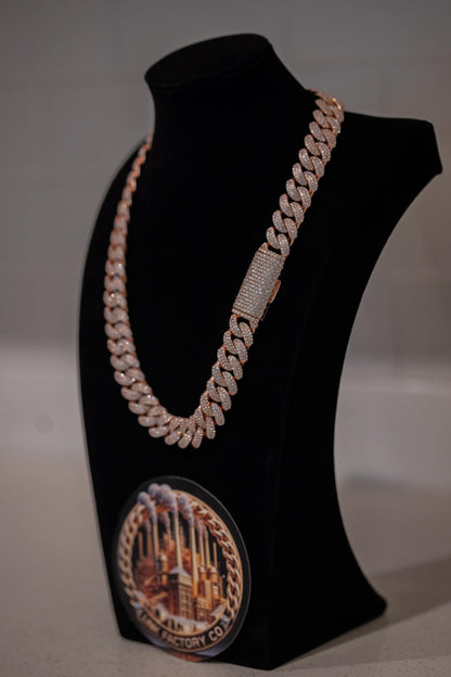 18MM 22” Cuban Link Chain – Pavé + VVS1 Moissanite (Rose Gold over Silver)